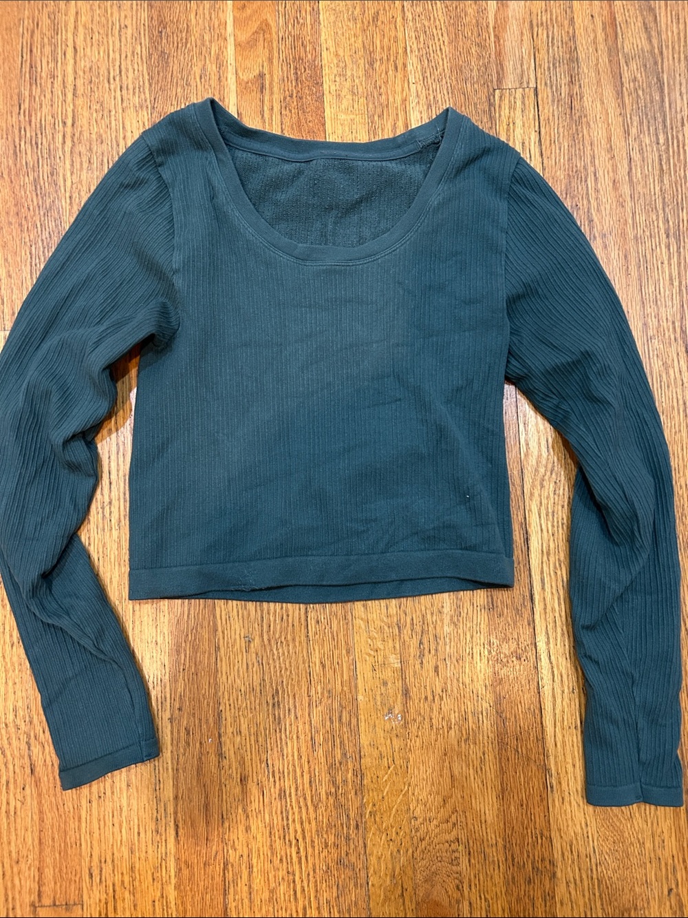 All in Motion Women's Long Sleeve Ribbed Crop Top - Dark Teal. Size small